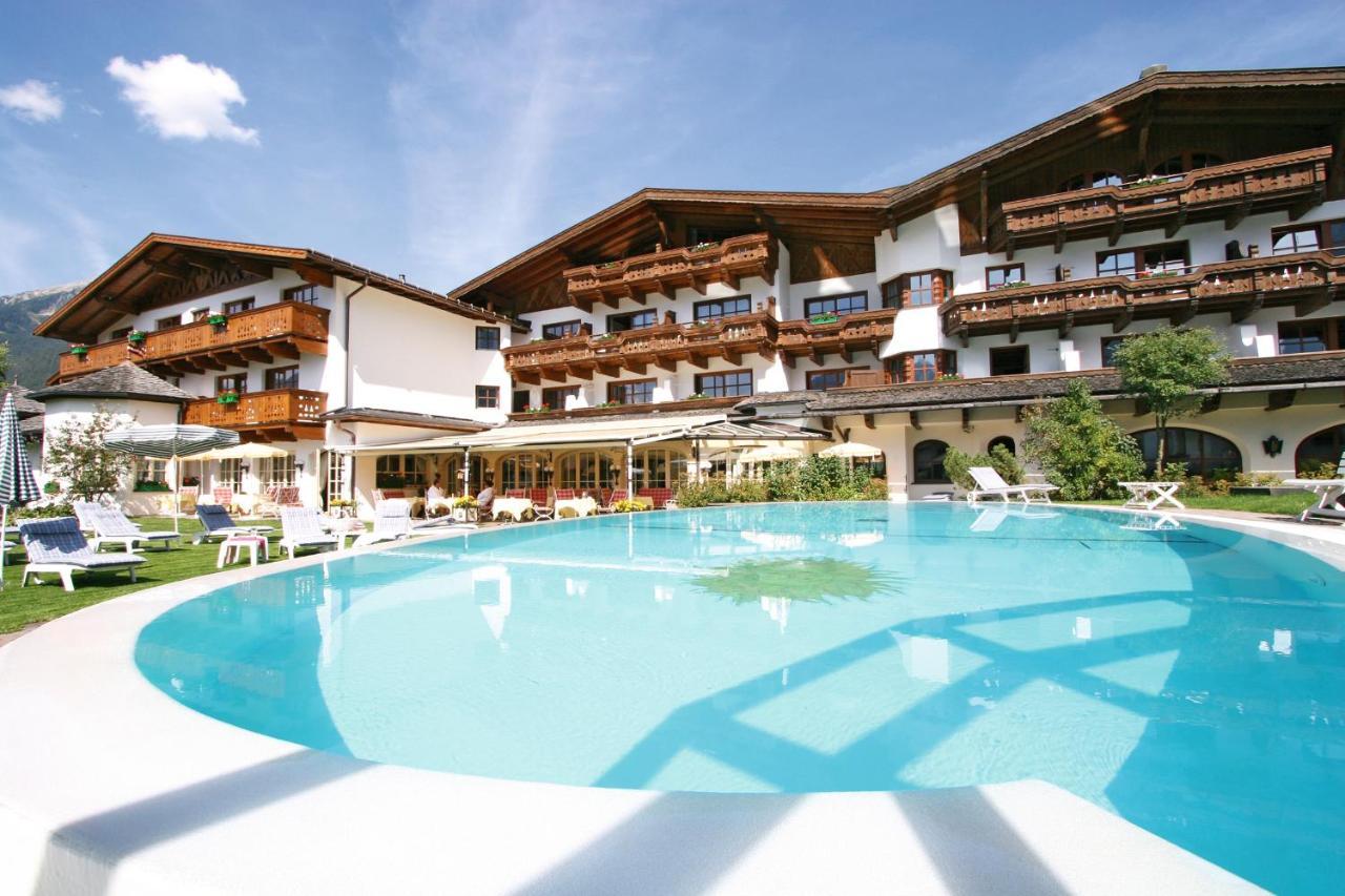 Hotel Tirolerhof - Familotel Zugspitze Эрвальд Экстерьер фото